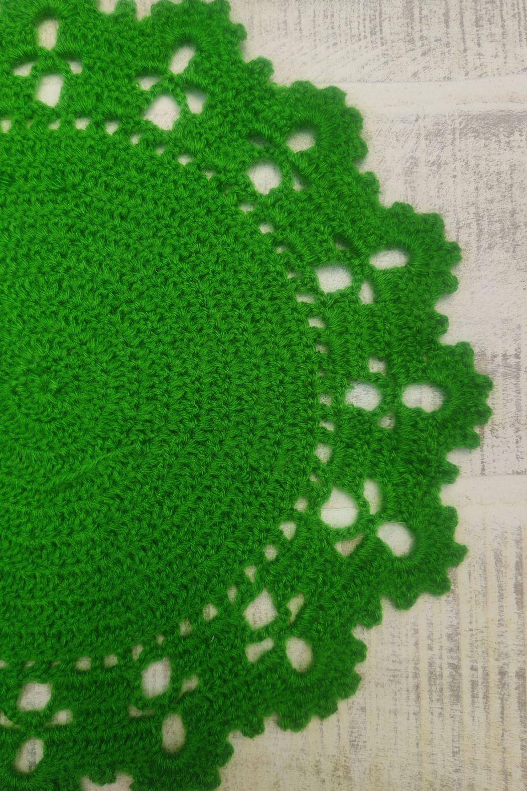Sass Obsessed Crochet Green Doily - Table Mat